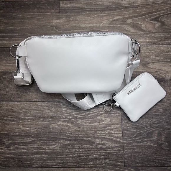 Steve Madden Plus Size White Cross Body/Fanny Pack w/ Coin Purse – NWOT - Picture 6 of 6